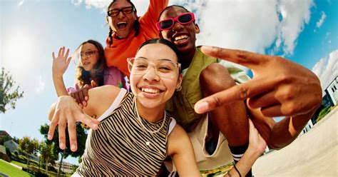 The No. 1 thing that influences Gen Z's happiness, a new survey .